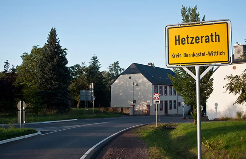 Hetzerath Dorfeingang Kirchstrasse Wähergruppe Lebendiges Hetzerath
